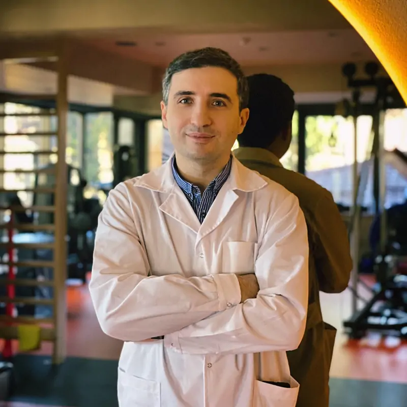 Dr. Emil-George Haritinian, medic primar ortopedie-traumatologie la Arcomed Medical Center